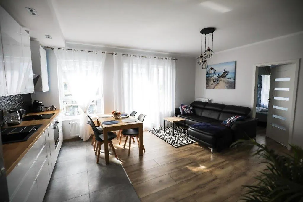 Glow Apartments, Apartamenty Baltica Towers Gdansk Poland